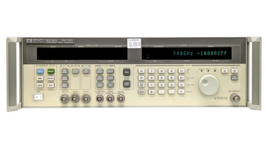 83732A 合成信號發生器 10MHz-20GHz　Keysight  (HP)　序號：3314A00246