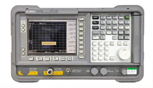 E4405B　ESA-E 頻譜分析儀 13.2 GHz　Keysight S/N:MY44220601
