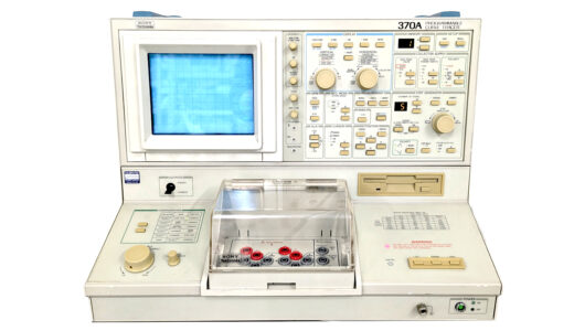 370A　可程式化曲線追蹤儀　Tektronix／泰克　序號：J301550