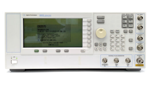 E8257D PSG 類比訊號發生器 250kHz – 20GHz 是德科技 (AT) 序號：MY46521184