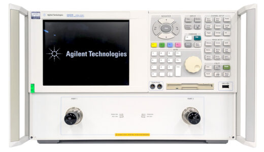 E8363B PNA 系列網路分析儀，10 MHz – 40 GHz 是德科技 (AT) 產品編號：MY43030140